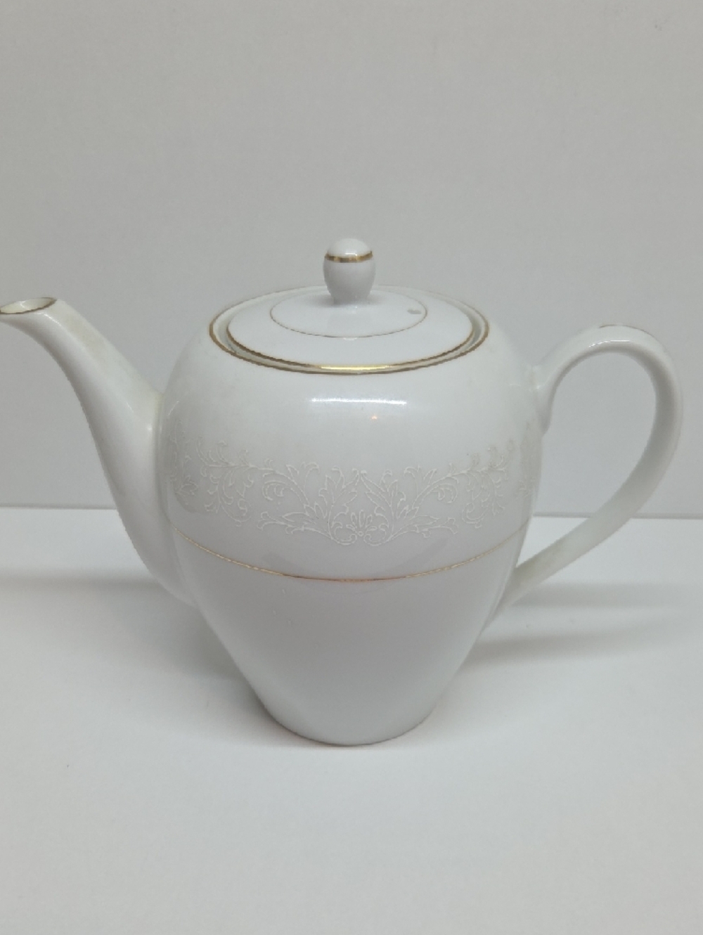Tea Pot - Picture 4 of 11
